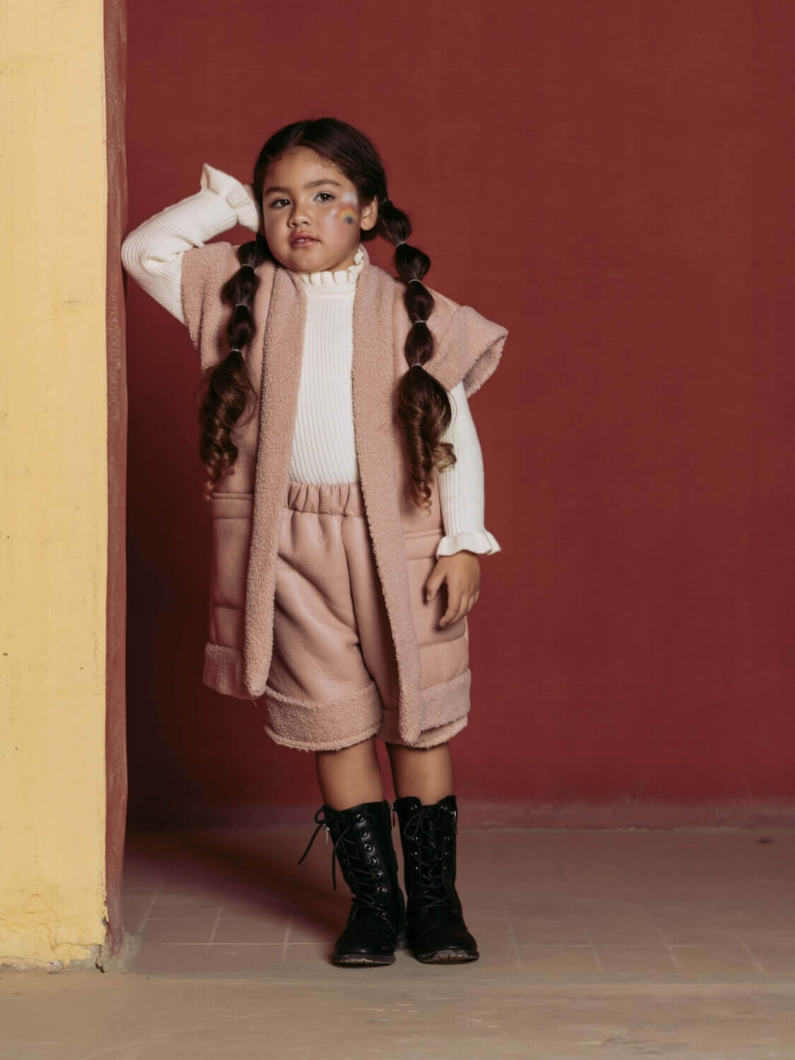 Multi-Color Jelly Vest And Shorts Set For Kids