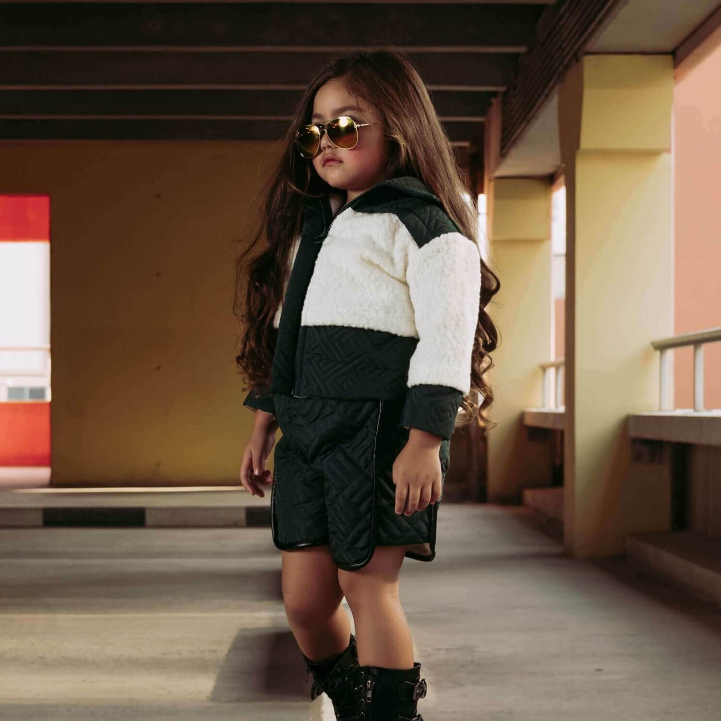 طقم شتوي باللون الأبيض والأخضر الداكن للأطفال - اليوم الوطني