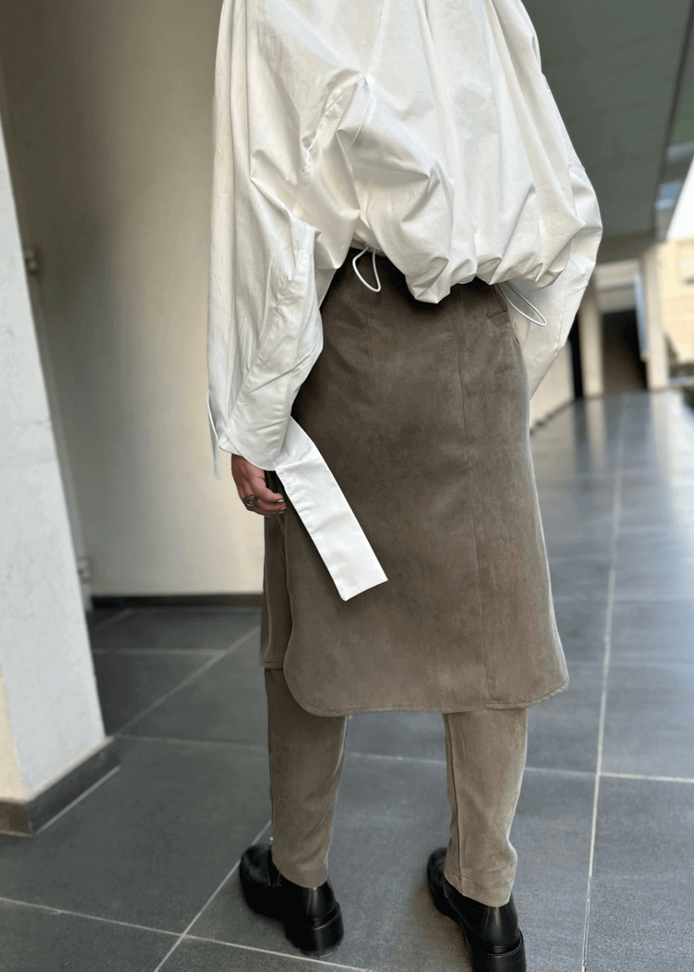 23SS1TB667318 Nova Anoia Puffy Shirt