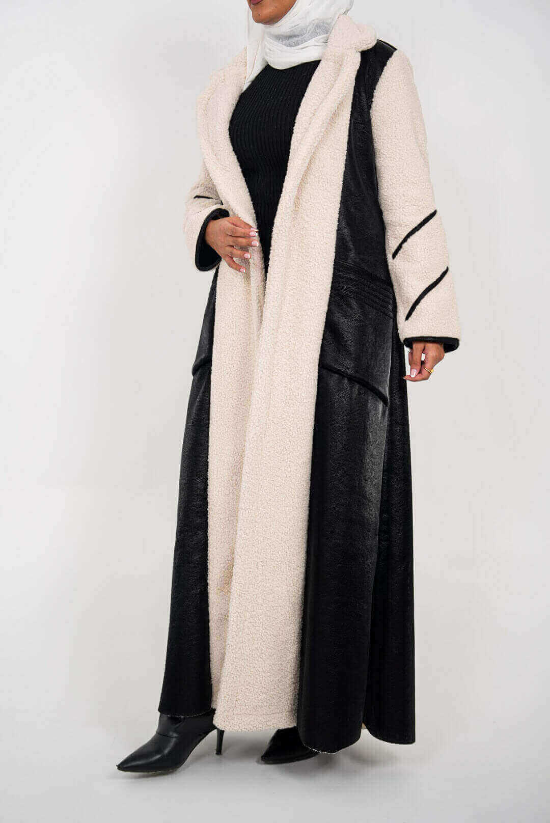 7482 Black Furwa With Side Pockets (Mother Daughter Collection)