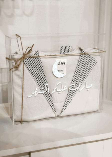 23SS0TB697294 قميص نسائي طويل باللون الأبيض مع أزرار