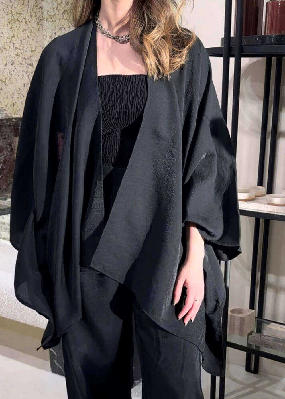 مجموعة Sunday Studio مكونة من 3 قطع لامعة من توب أنبوبي مع سترة وبنطلون باللون الأسود