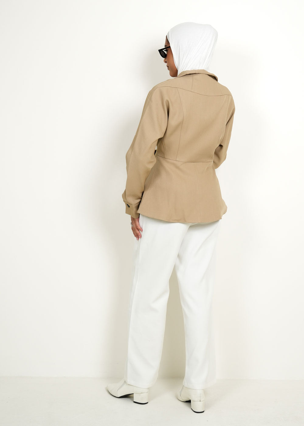 بلوزة كاكي نسائية رقم 7947