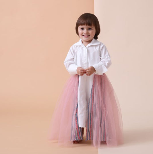 فستان جرجيان أبيض ووردي فاتح للبنات