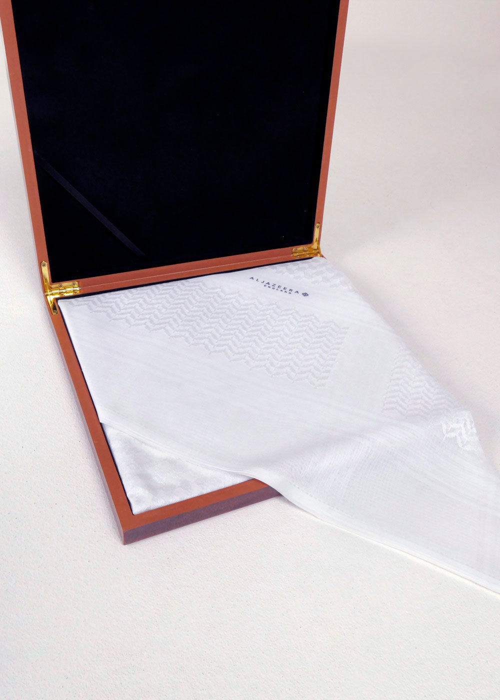 Super English White Shemagh For Al Jazeera For Men