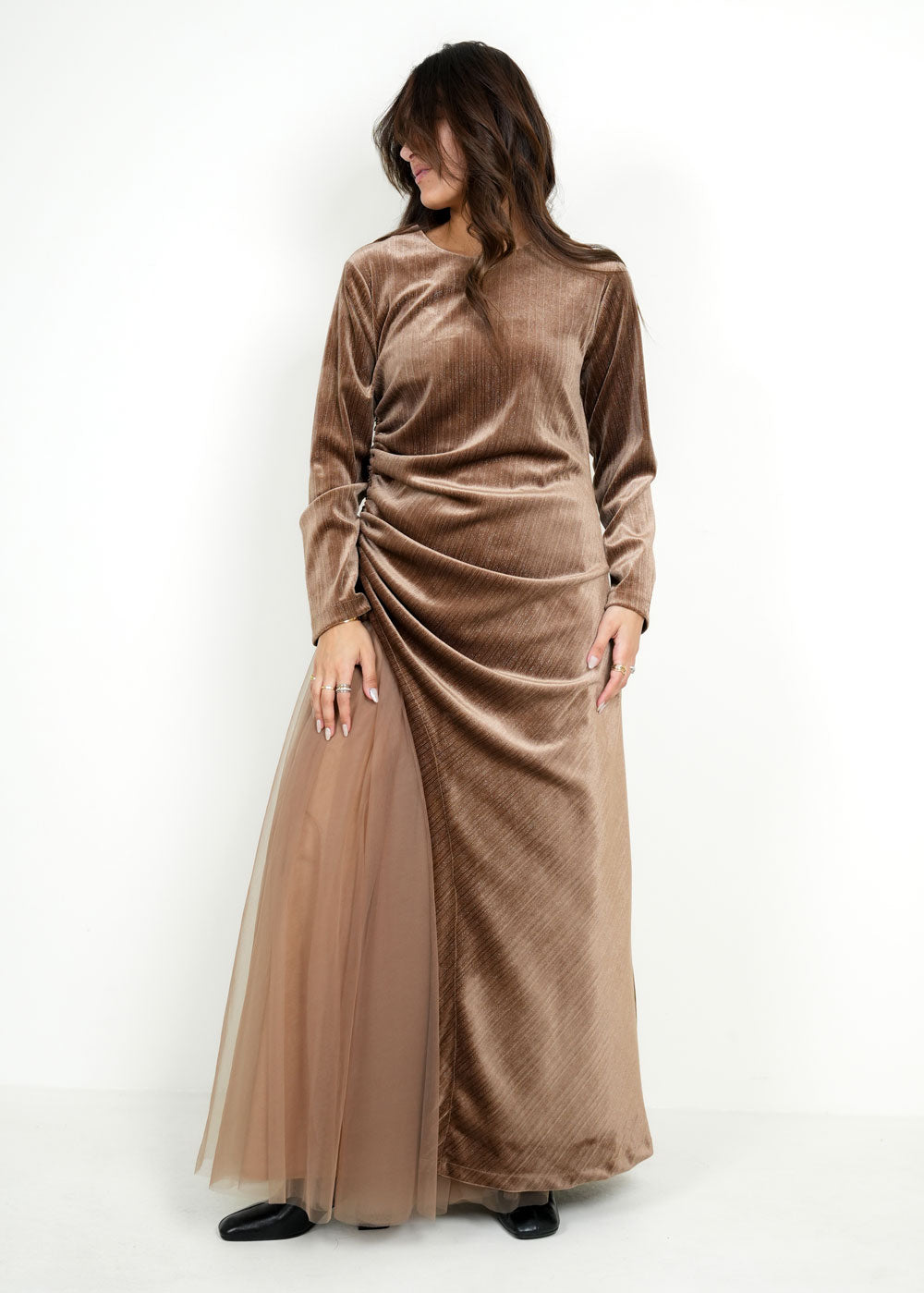 8098 Brown Velvet Daraa Set For Women