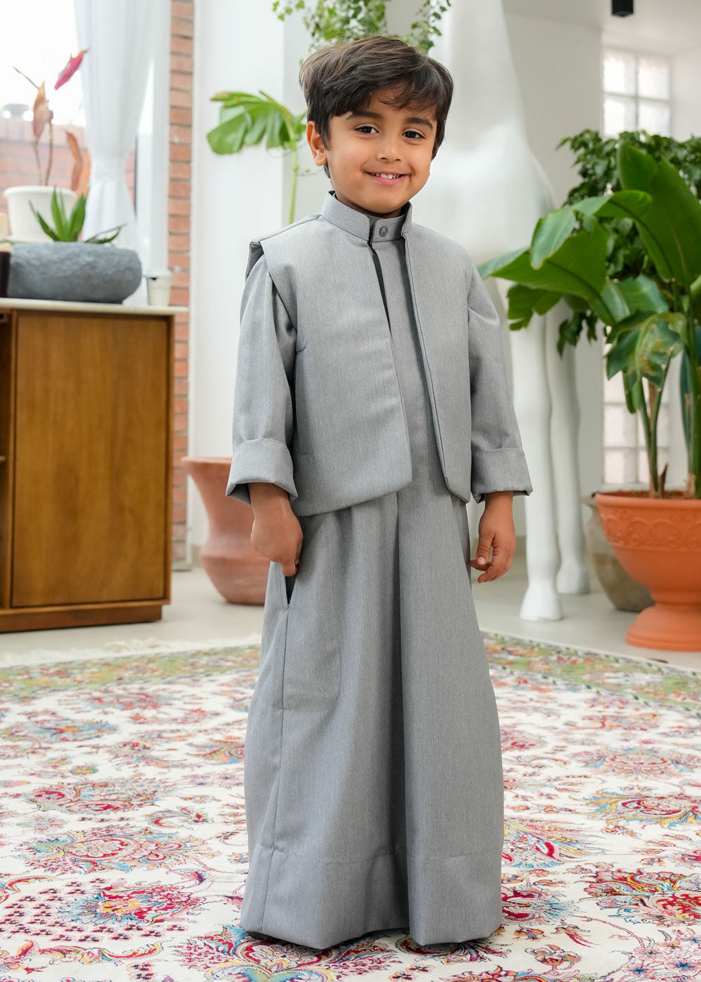 Dark Beige Dishdasha Set With Vest And Bag D4