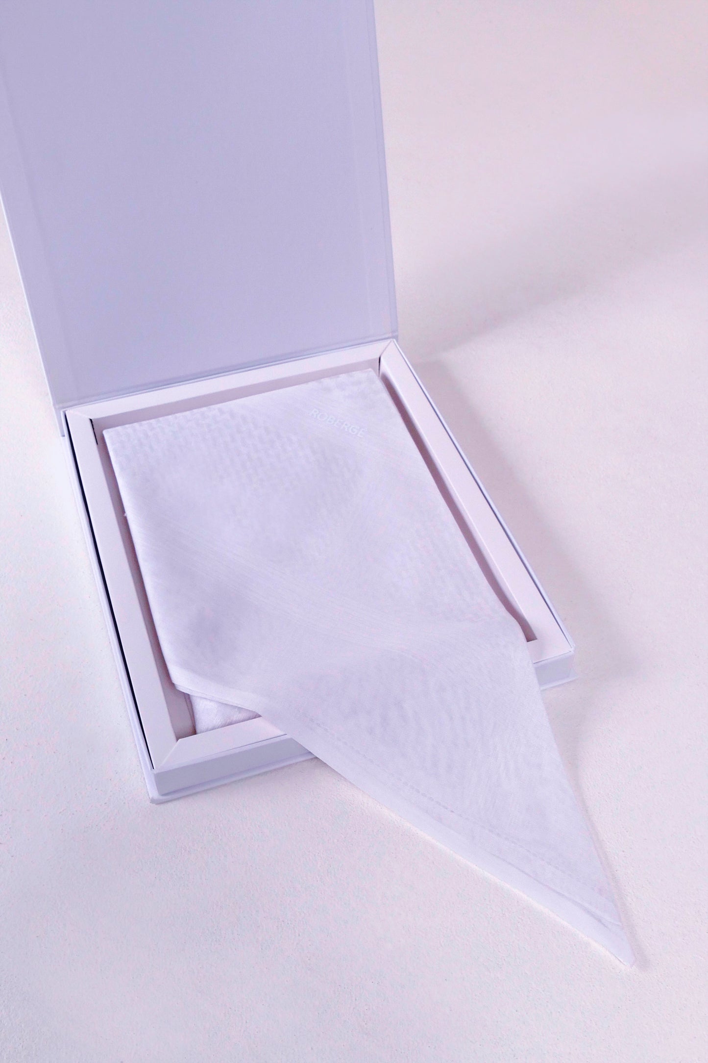 White Shemagh Roberge For Men
