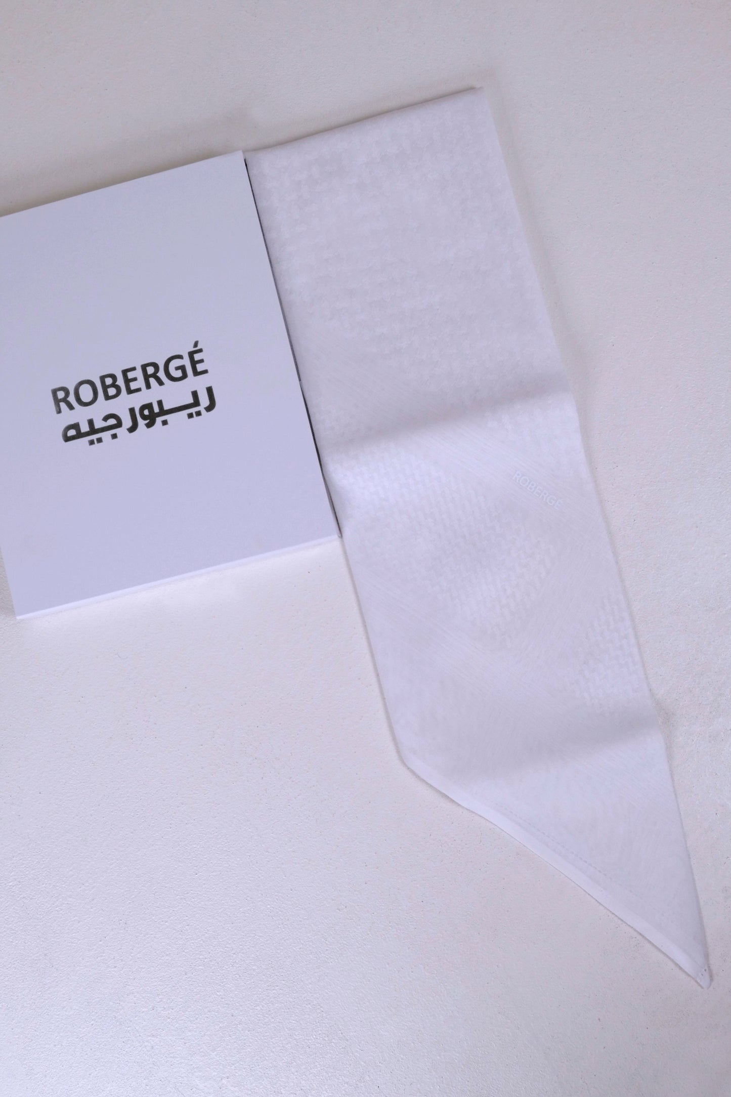 White Shemagh Roberge For Men