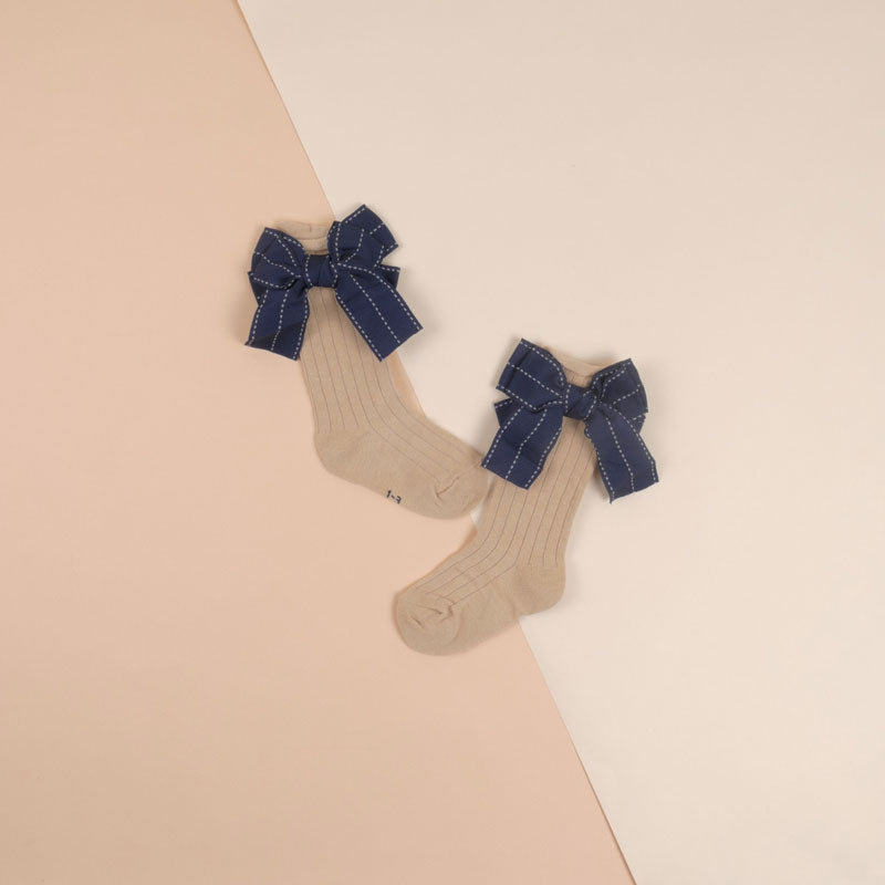 Beige Socks With Ribbon Pattern For Girls