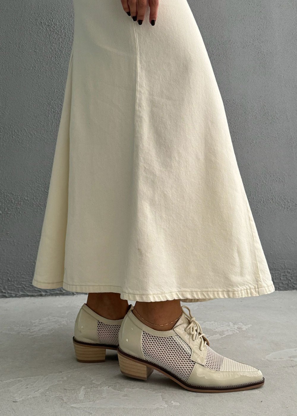 7677 Off White Skirt For Women