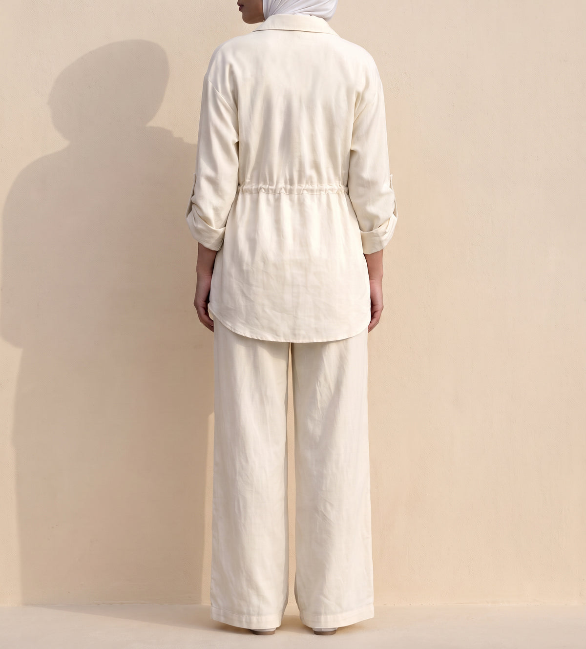 8200 White Shirt And Pants Set For Women