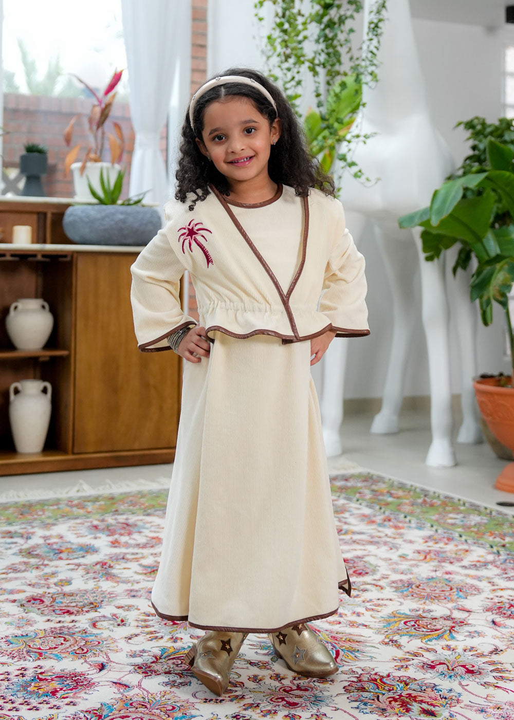 8041 Off White Palm Tree Daraa For Girls