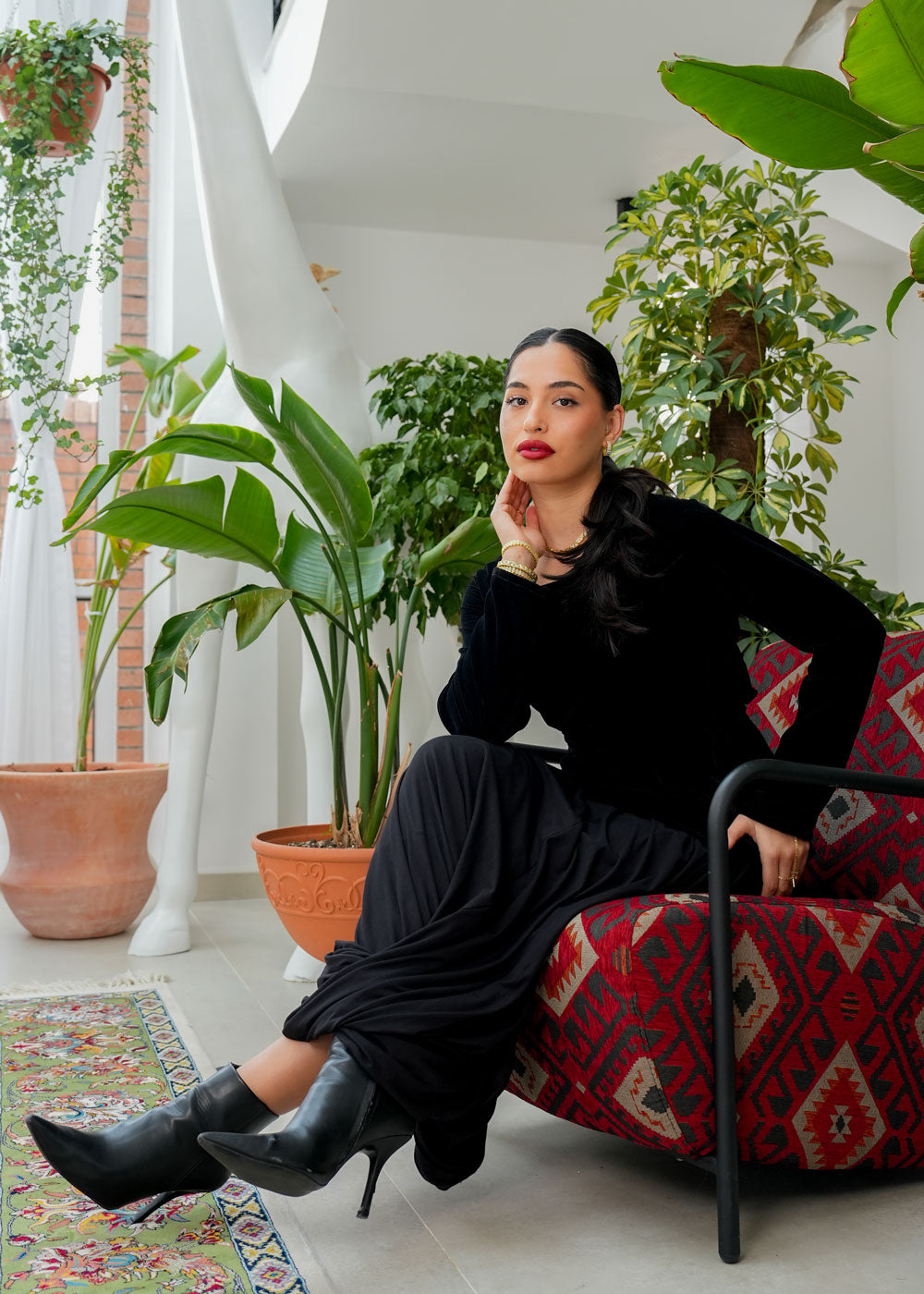 8076 Black Velvet Daraa Set For Women