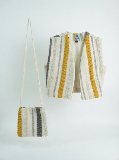 Boys’ Beige and White Gergean Vest With Bag Al Jazeera