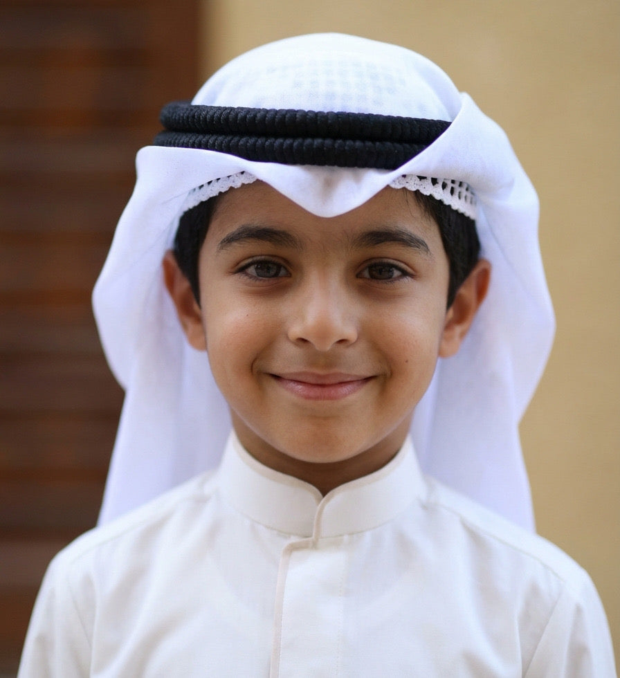 Ready-Made Ghutra sewn with Agal for Boys (With Name Embroidery Option)