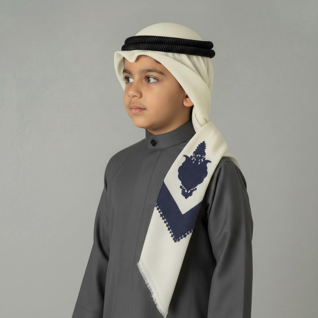 Boy’s Ready-Made Slim Indian White Pattern Wool Shawl With Gahfiya And Agal by Al Jazeera