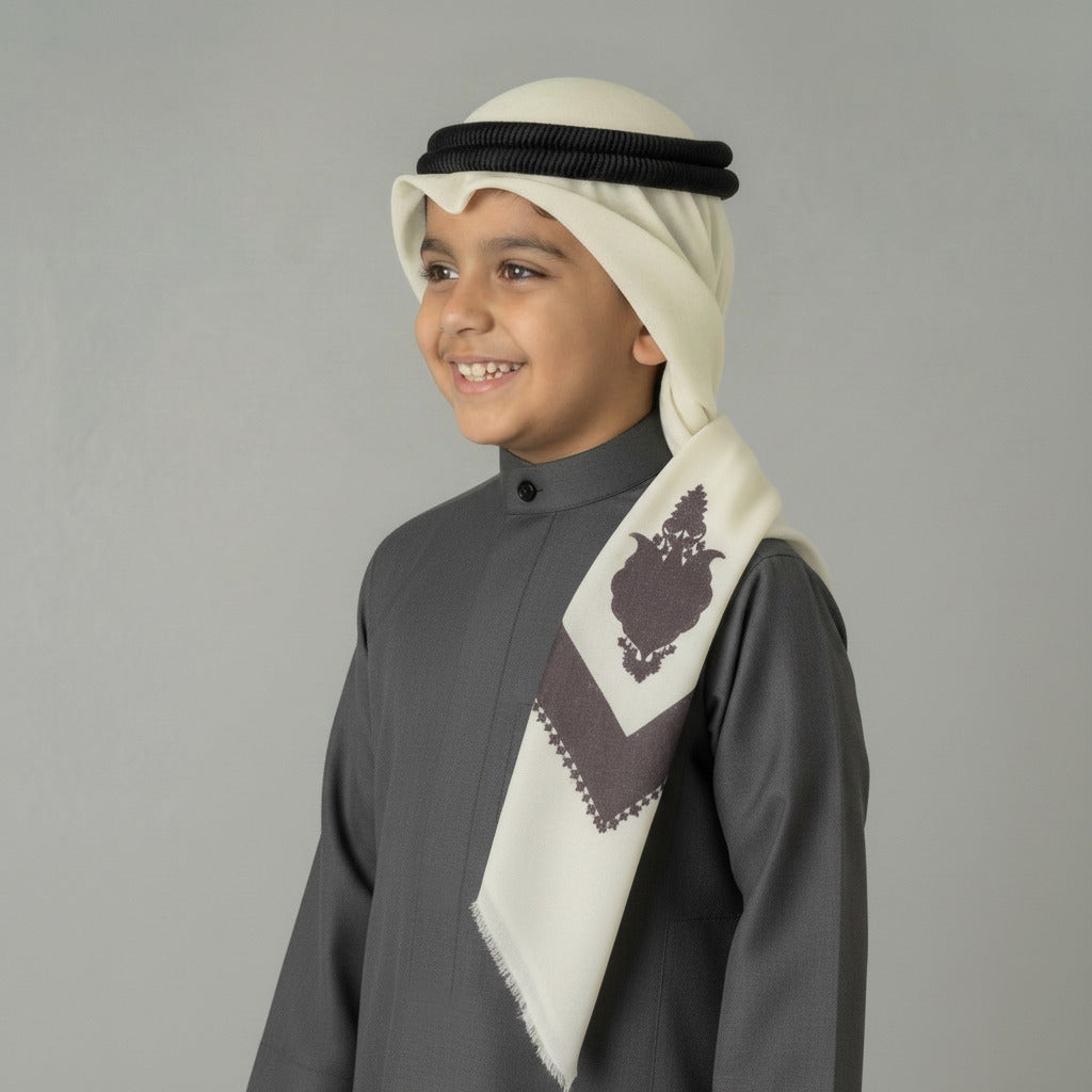 Boy’s Ready-Made Slim Indian White Pattern Wool Shawl With Gahfiya And Agal by Al Jazeera