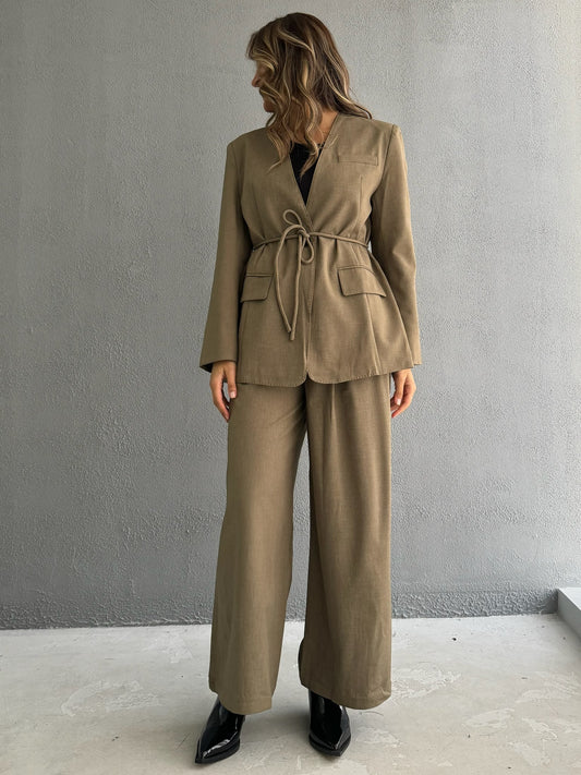 7662 Khaki Blazer Set With Pants For Women