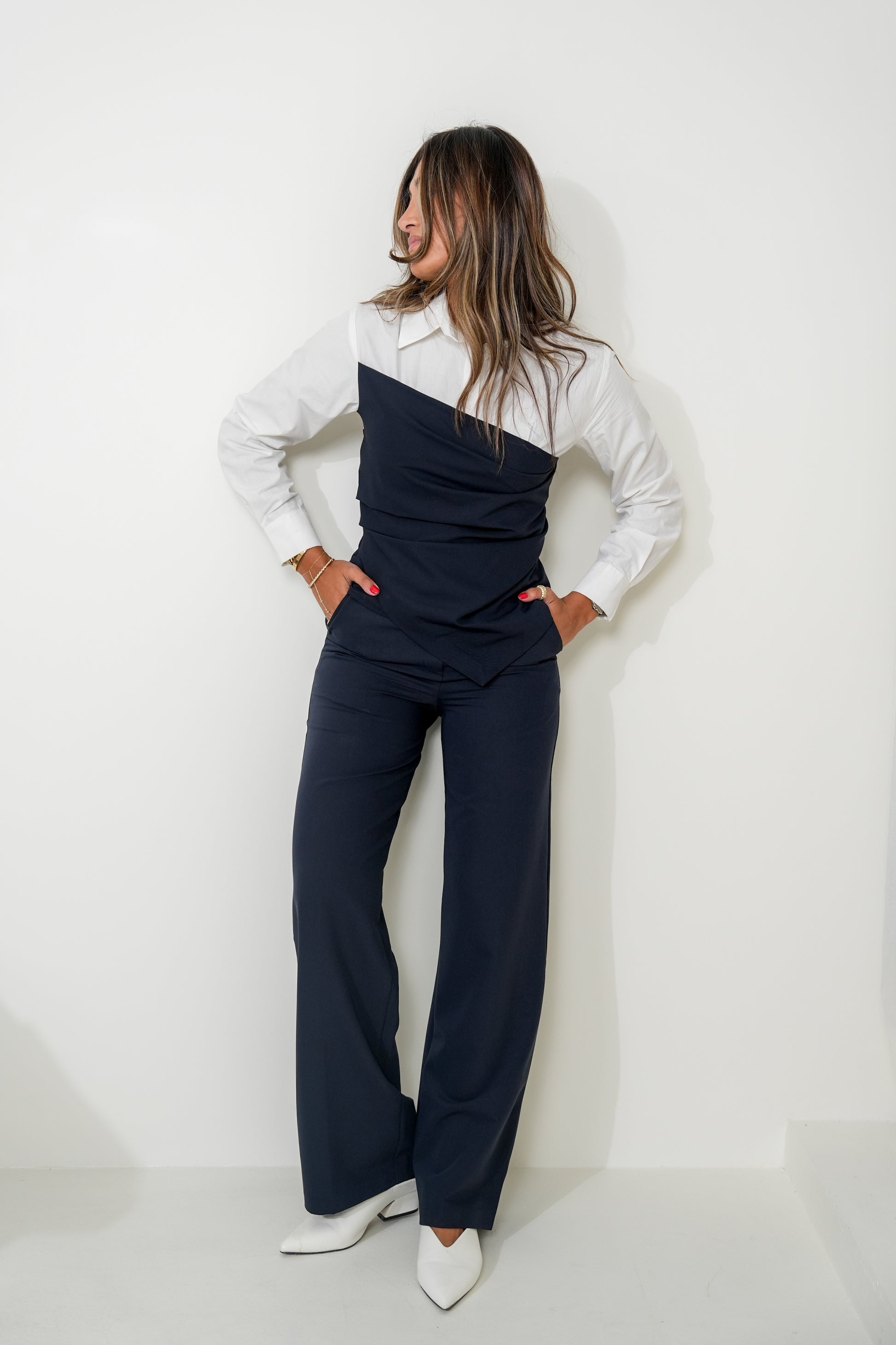 7904 Navy And White Set For Women