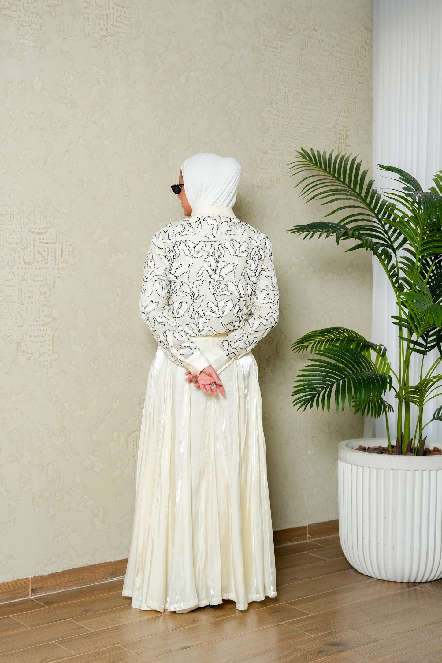 8112 Off White Shirt And Skirt Set For Women