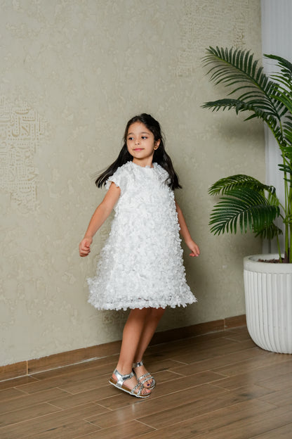 8113 White Sleeveless Dress For Girls