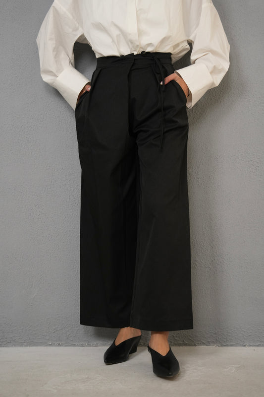 بنطلون أسود نسائي رقم 7822