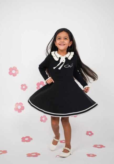 7156 Black And White Collar With Robe For Girls