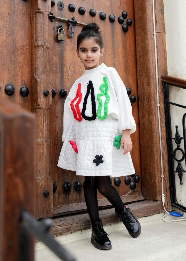 White Pullover For Kids - Kuwait Tower Knit Design