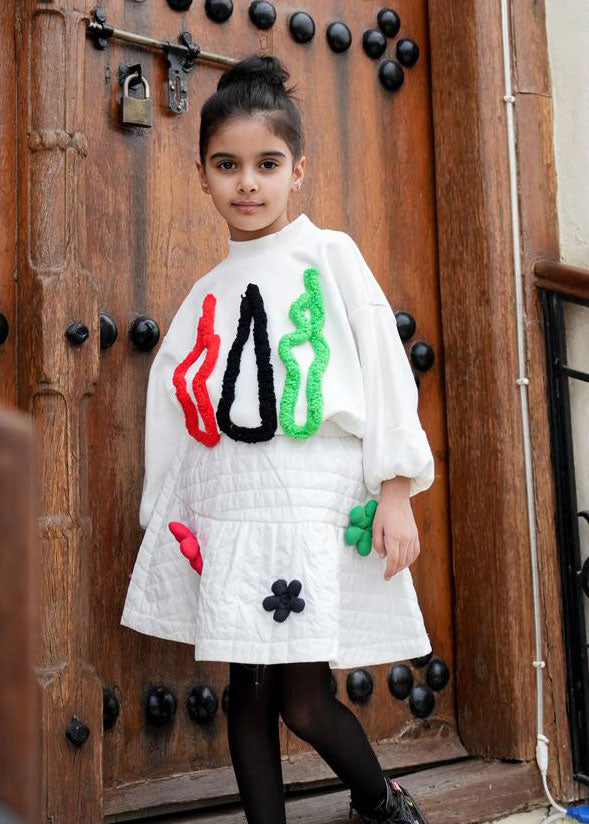 White Pullover For Kids - Kuwait Tower Knit Design