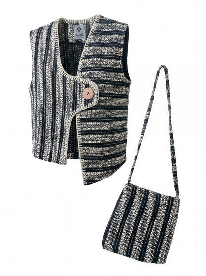 Boys’ Navy Blue Stripes Gergean Vest With Bag Al Jazeera