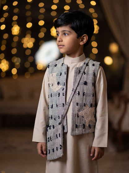 Boys’ Light Blue Patches Gergean Vest With Bag Al Jazeera