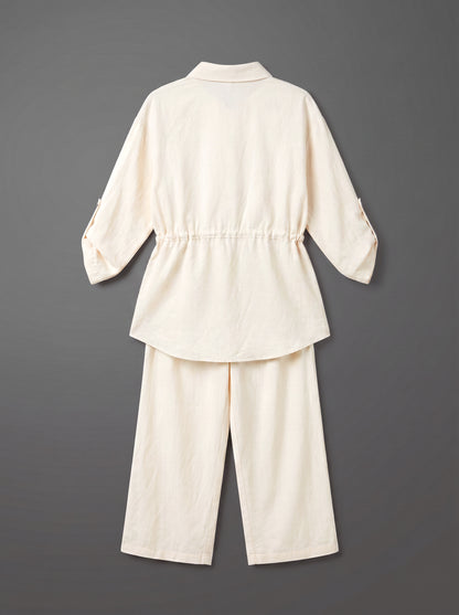 8200 White Shirt And Pants Set For Women
