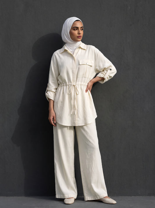 8200 White Shirt And Pants Set For Women