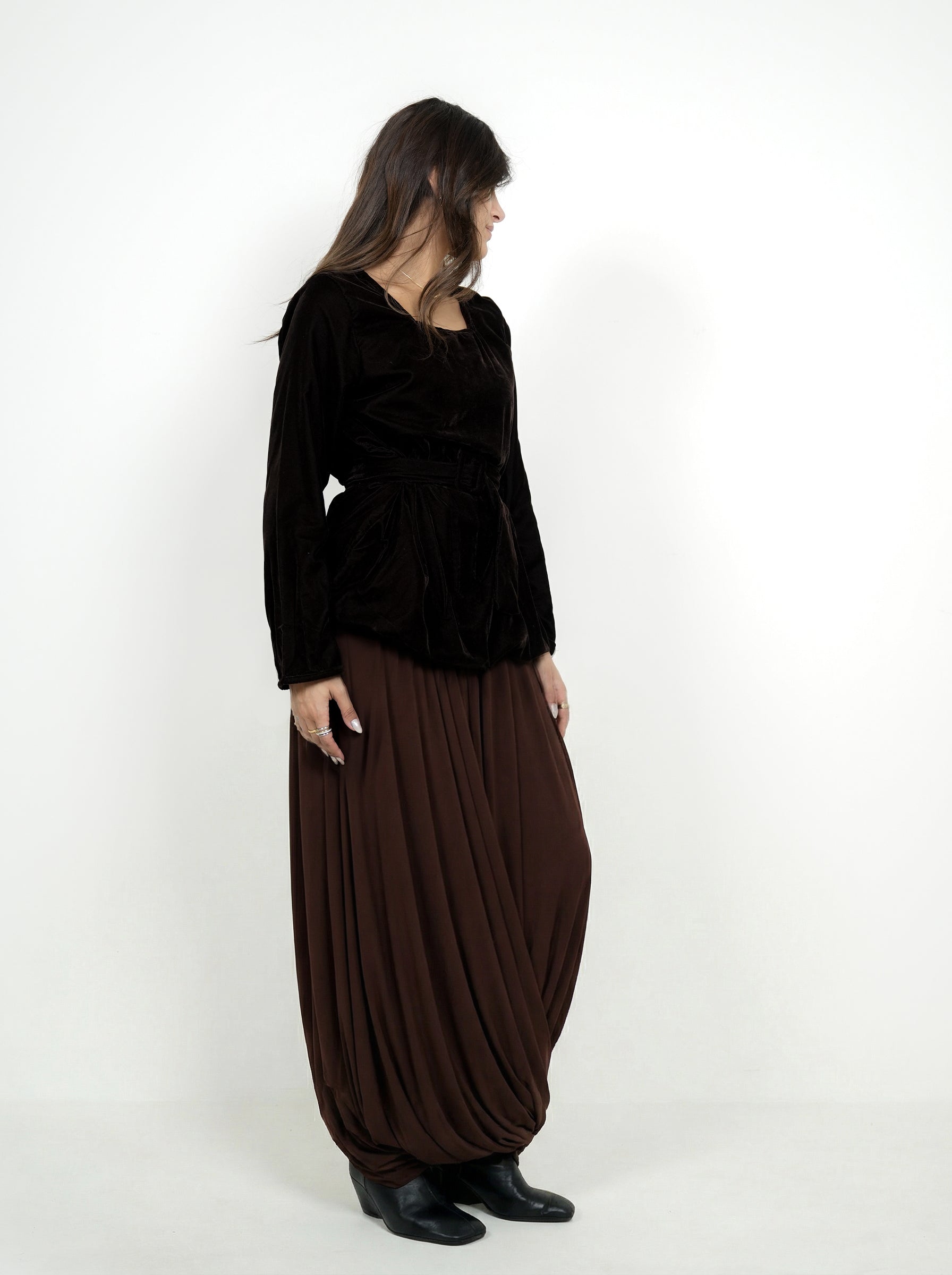 8076 Brown Velvet Daraa Set For Women