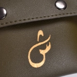 صورة حقيبة حزام جلد أخضر زيتي نسائي (مع طباعة الاسم)