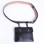 صورة حقيبة حزام جلد أسود نسائي (مع طباعة الاسم)