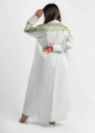 صورة 23SS1TB697305 قميص أبيض طويل متعدد الألوان بنمط الكتف للنساء