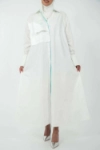 صورة 23SS1TB697306 قميص أبيض طويل مع رقعة زرقاء للنساء