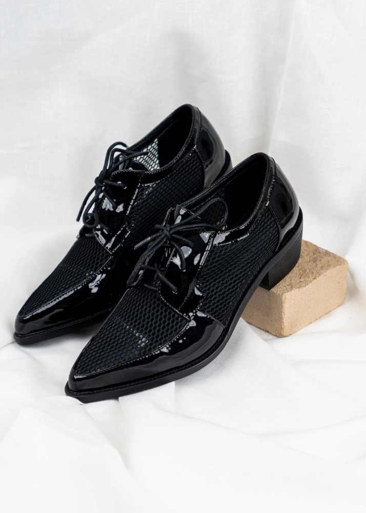 صورة 7368 حذاء شبكي أسود للنساء SS0-24